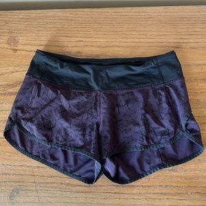 Lululemon shorts size 6